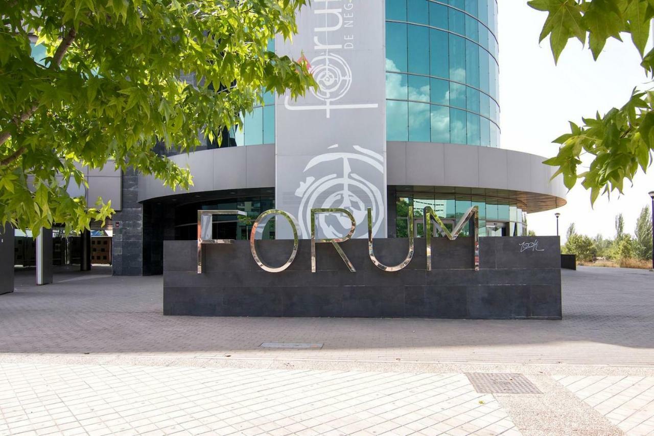 Apartamento Forum-Ciencias Con Piscina, Gym & Parking Granada Eksteriør billede