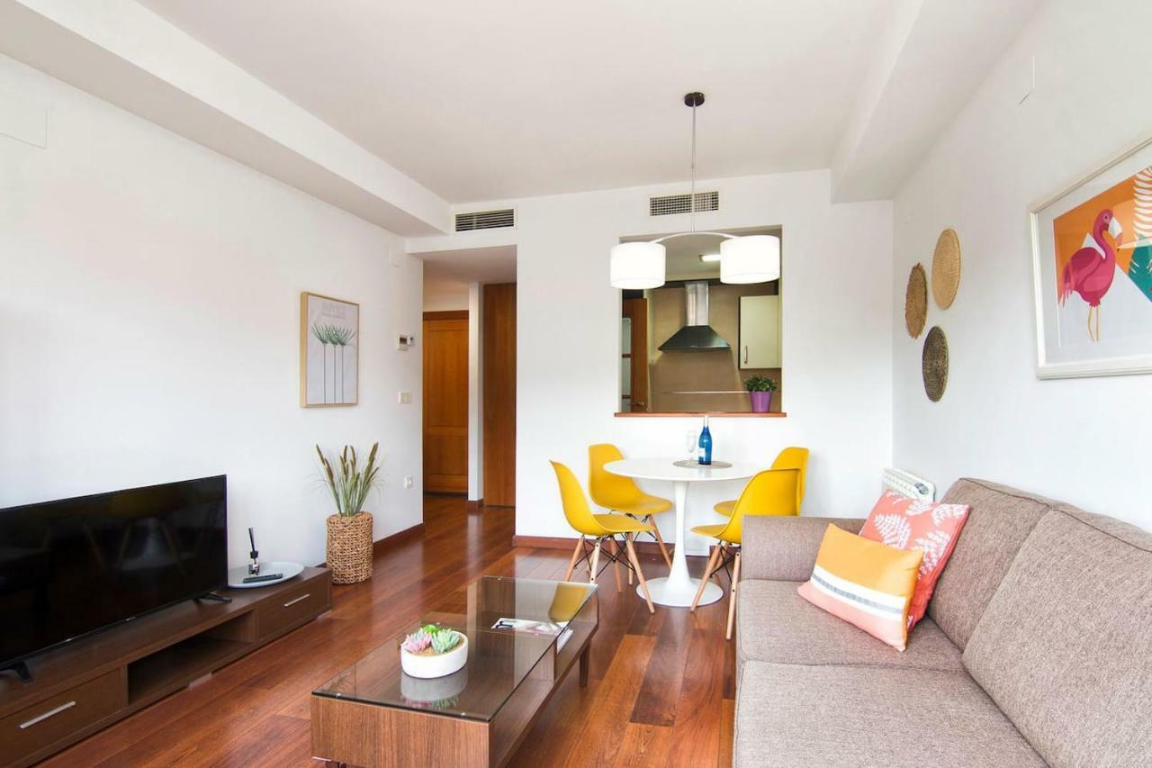 Apartamento Forum-Ciencias Con Piscina, Gym & Parking Granada Eksteriør billede