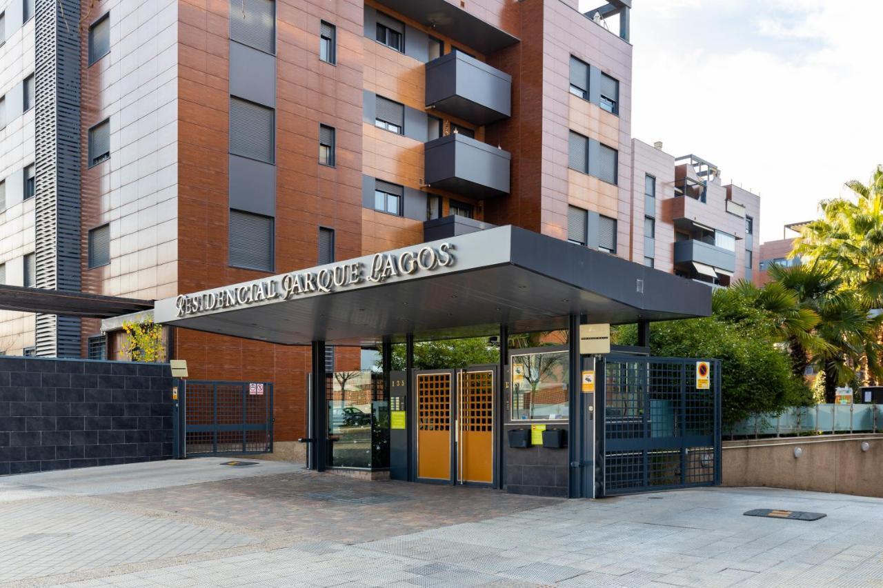 Apartamento Forum-Ciencias Con Piscina, Gym & Parking Granada Eksteriør billede